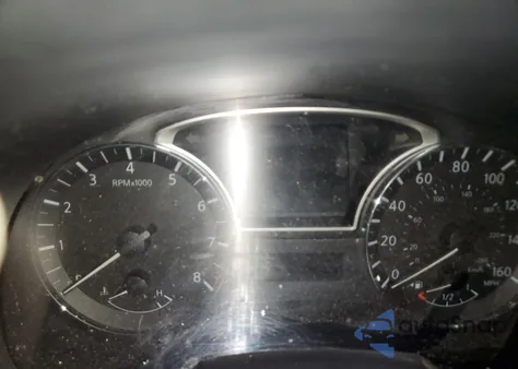 2015 Nissan Altima 2.5 из США, поврежденный, VIN 243095